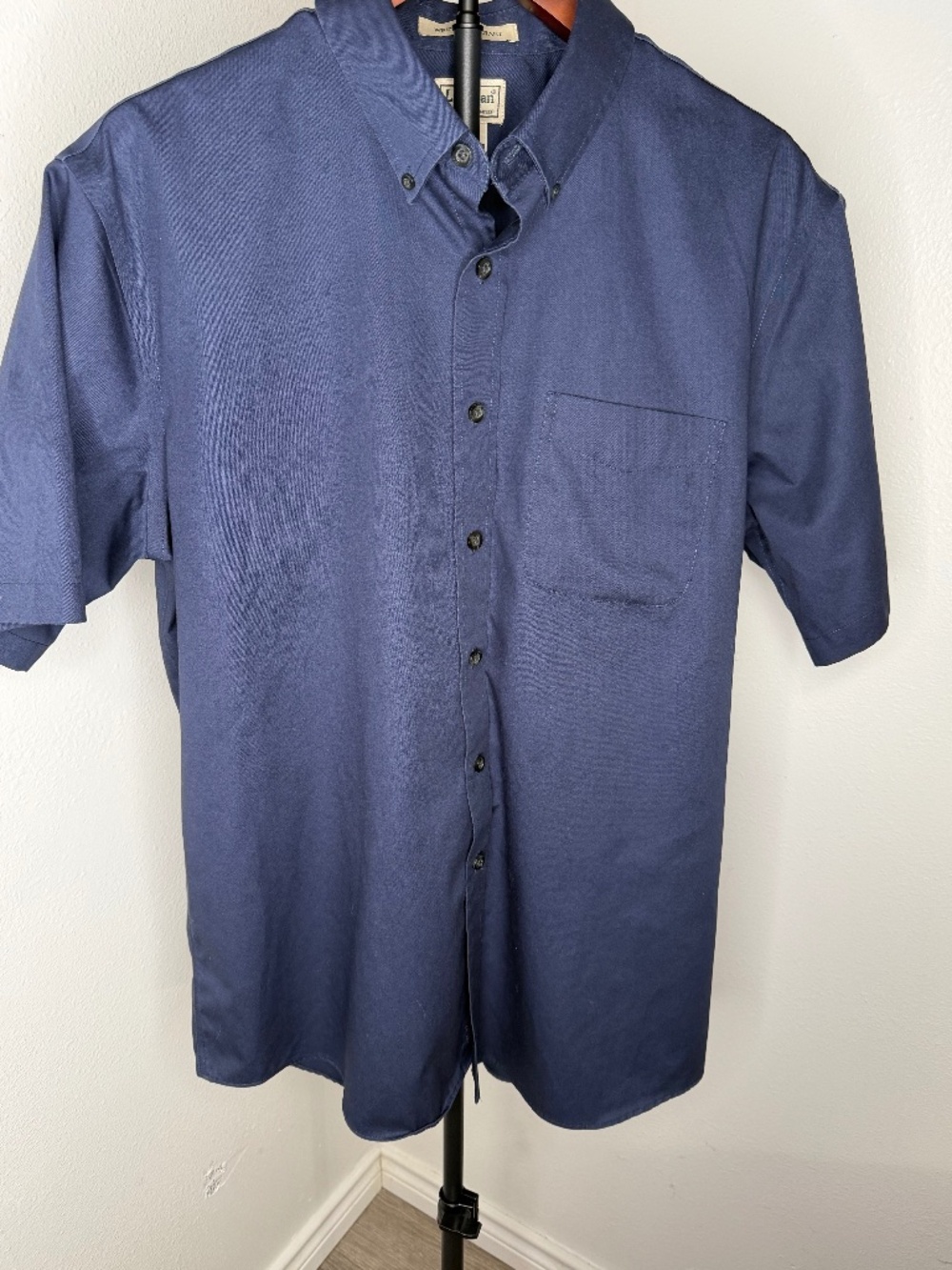 Men’s L..Bean Blue Button Down Short Sleeve Shirt